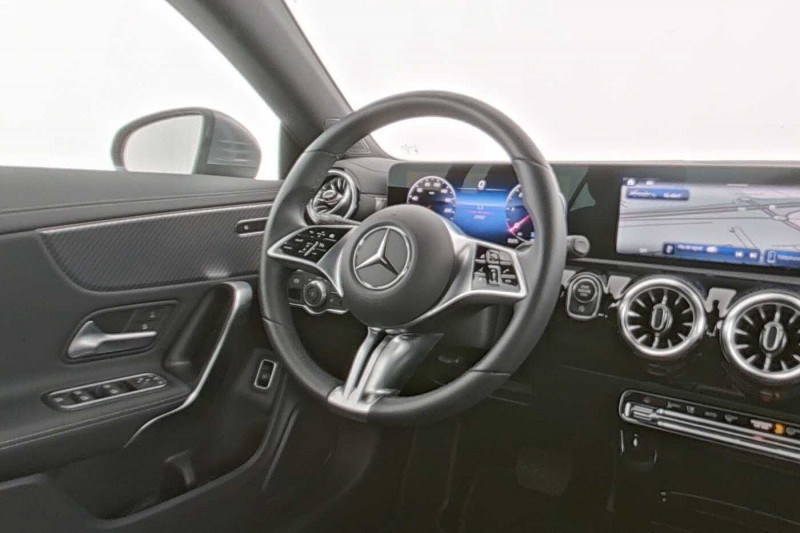 Occasion MERCEDES-BENZ CLA CLA 180 d Coupé 2024 Gris 33890 € à Liège