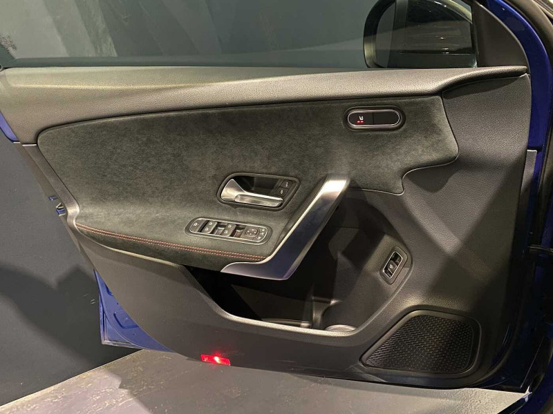 Occasion MERCEDES-BENZ Classe A A 200 d Berline AMG Line 2024 Noir 31900 € à Liège