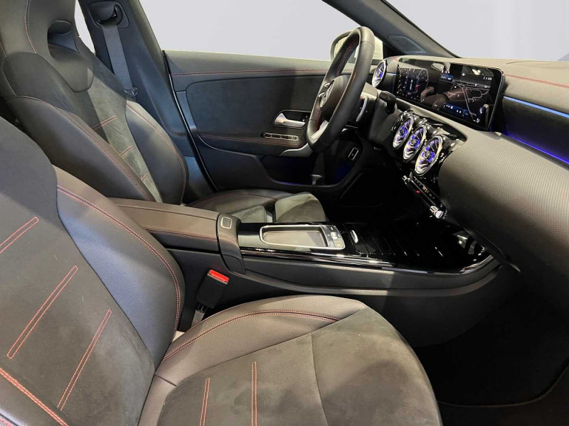 Occasion MERCEDES-BENZ CLA 200 Shooting Brake CLA 200 Shooting Brake 2024 Blanc 38890 € à Liège