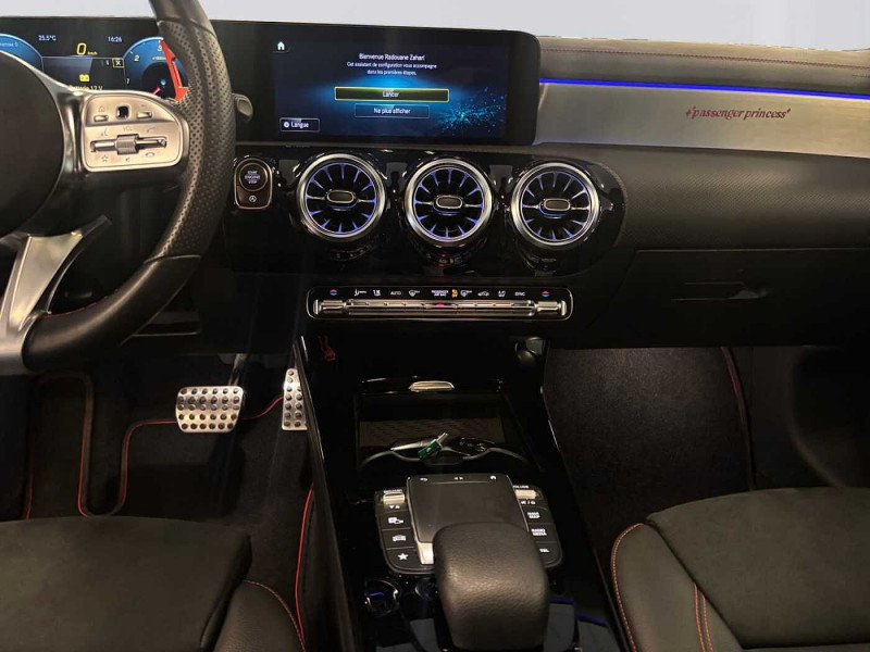 Occasion MERCEDES-BENZ CLA CLA 200 d Coupé AMG Line 2023 Rouge 36890 € à Liège