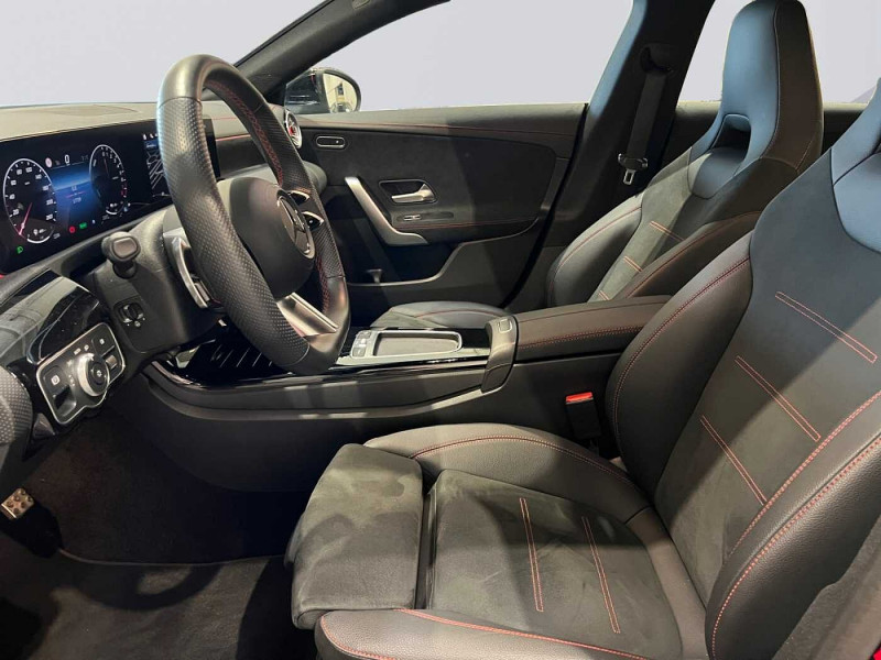 Occasion MERCEDES-BENZ CLA CLA 250 e AMG Line Shooting Brake 2024 Noir 39890 € à Liège