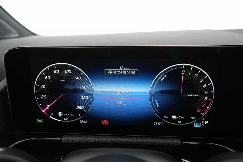 Occasion MERCEDES-BENZ GLA 250 GLA 250 e AMG Line 2024 Argent 46890 € à Liège