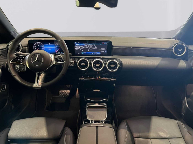 Used MERCEDES-BENZ CLA CLA 180 Coupé 2024 Gris € 31900 in Liège