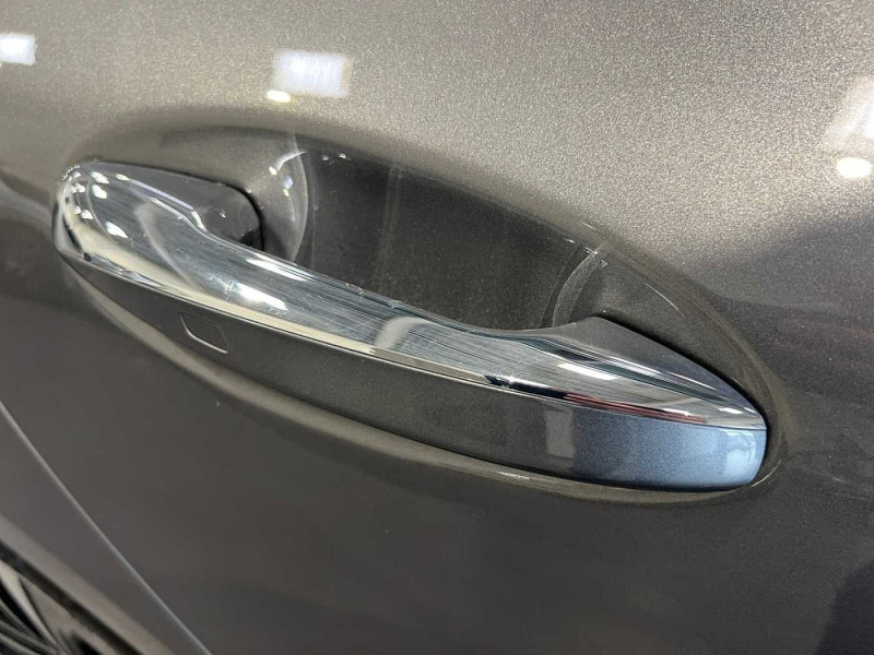 Occasion MERCEDES-BENZ CLA CLA 180 Coupé 2024 Gris 31900 € à Verviers