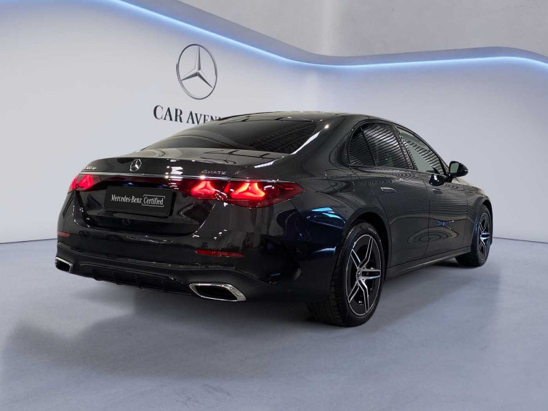 Occasion MERCEDES-BENZ E 300 E 300 de 4MATIC AMG Line 2024 Gris 64890 € à Verviers