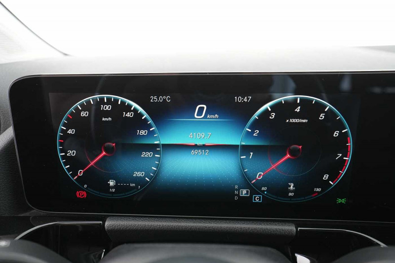 Occasion MERCEDES-BENZ GLA GLA 180 Off-Roader 2021 Noir 29890 € à Verviers