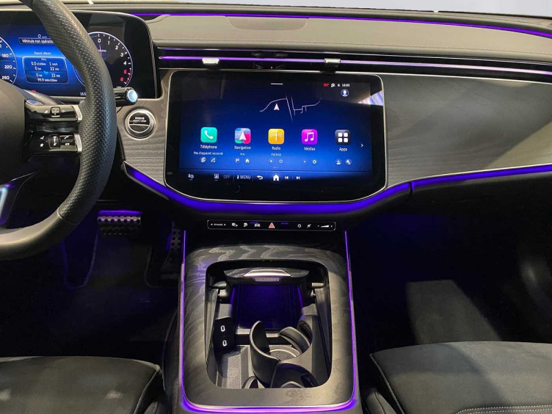 Occasion MERCEDES-BENZ E 300 E 300 de 4MATIC AMG Line 2024 Gris 64890 € à Verviers