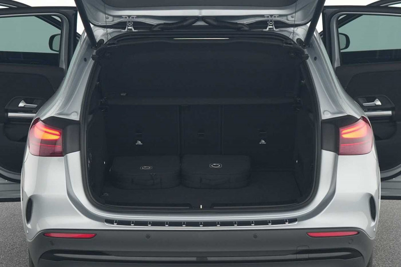 Occasion MERCEDES-BENZ GLA 250 GLA 250 e AMG Line 2024 Argent 46890 € à Verviers