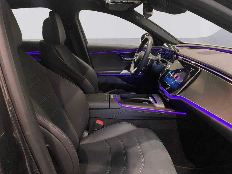 Occasion MERCEDES-BENZ E 300 E 300 de 4MATIC AMG Line 2024 Gris 64890 € à Verviers