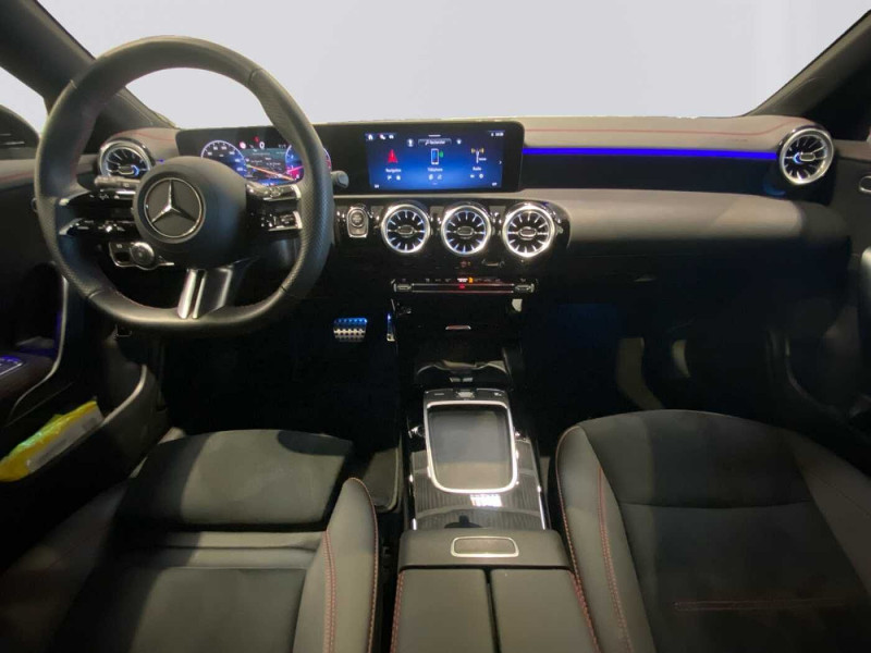 Occasion MERCEDES-BENZ CLA 180 Shooting Brake CLA 180 Shooting Brake AMG Line 2024 Noir 33900 € à Verviers