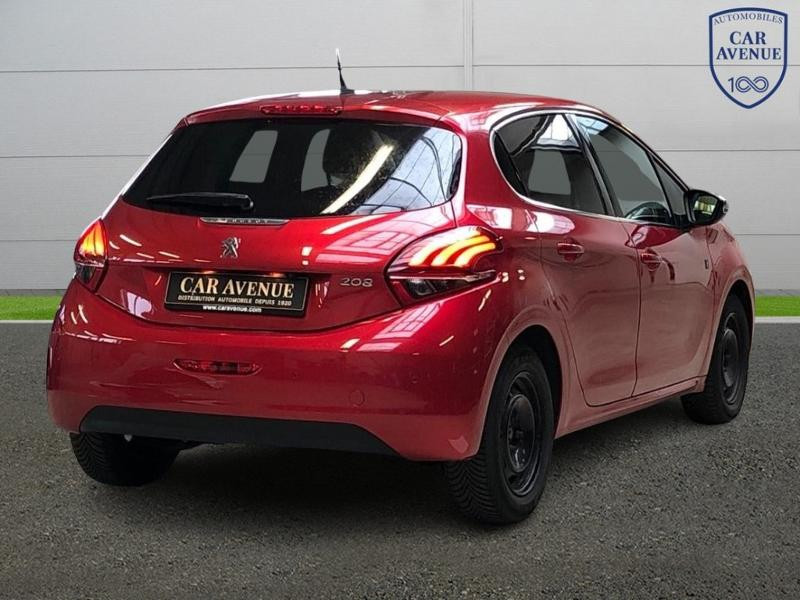Used PEUGEOT 208 1.2 PureTech 110ch Tech Edition 5p 2019 ROUGE € 13490 in Leudelange