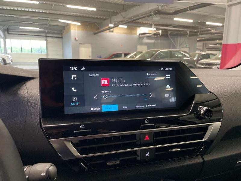 Used CITROEN C4 Moteur électrique 136ch (100 kW) Shine Automatique 2023 Gris Platinium (M) € 19990 in Leudelange