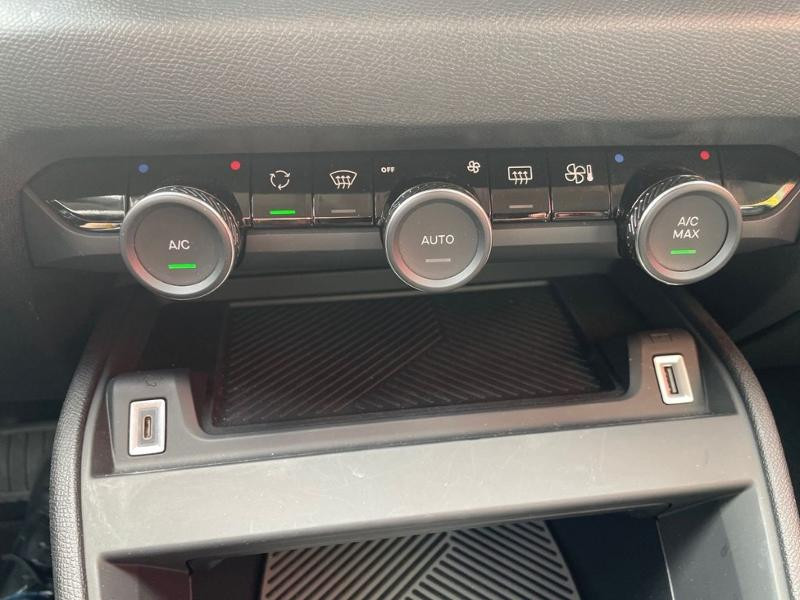 Occasion CITROEN C4 Moteur électrique 136ch (100 kW) Shine Automatique 2023 Bleu 19990 € à Leudelange