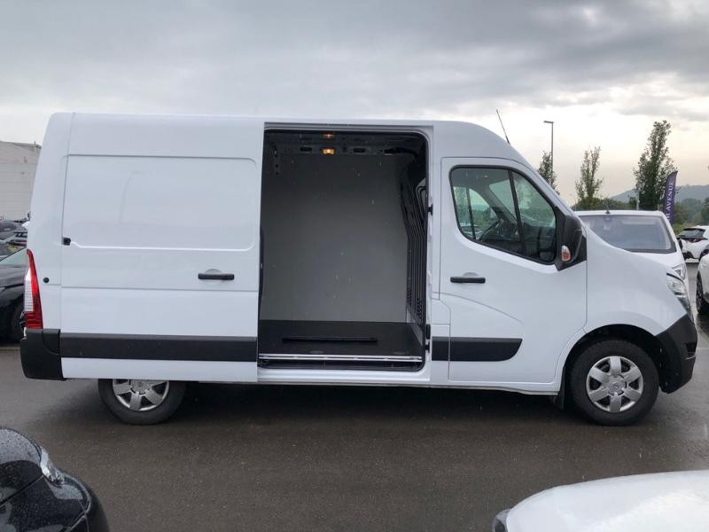 Used NISSAN Interstar Fg L2H2 3t3 2.3 dCi 135ch N-Connecta 2023 BLANC € 29990 in Leudelange