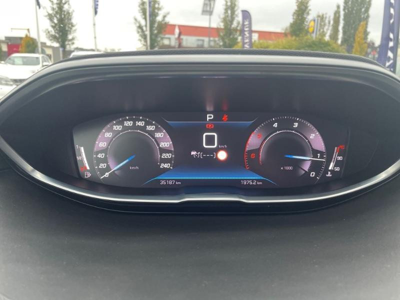 Used PEUGEOT 3008 1.5 BlueHDi 130ch S&S GT Pack EAT8 2022 Noir € 28990 in Leudelange