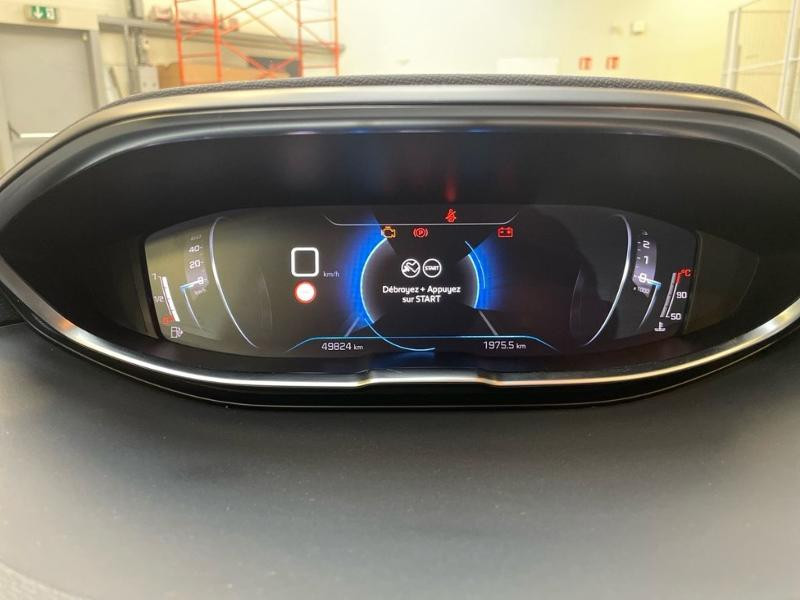 Used PEUGEOT 3008 1.5 BlueHDi 130ch S&S Active Pack 2022 Gris € 25990 in Leudelange
