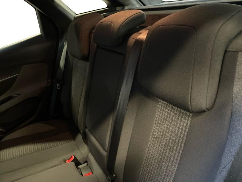 Used PEUGEOT 3008 1.5 BlueHDi 130ch S&S Active Pack 2022 Gris € 25990 in Leudelange