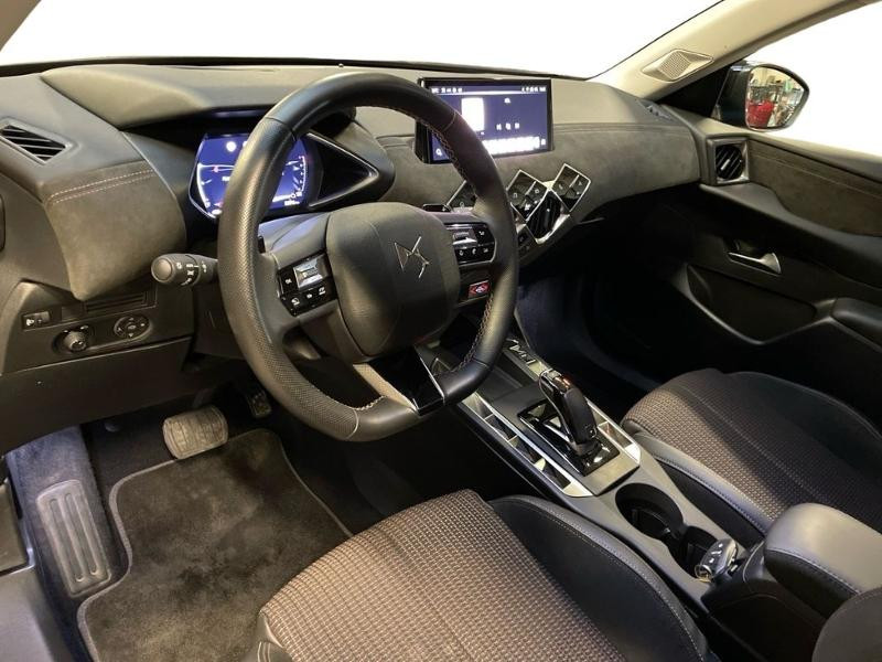Used DS DS 3 PureTech 130ch Performance Line Automatique 2023 Blanc € 24990 in Leudelange