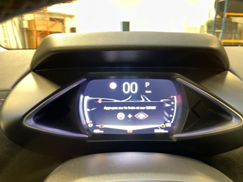 Used DS DS 3 PureTech 130ch Performance Line Automatique 2023 Blanc € 24990 in Leudelange