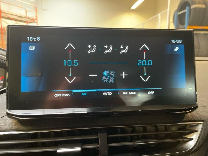 Used PEUGEOT 3008 1.5 BlueHDi 130ch S&S Active Pack 2022 Gris € 25990 in Leudelange