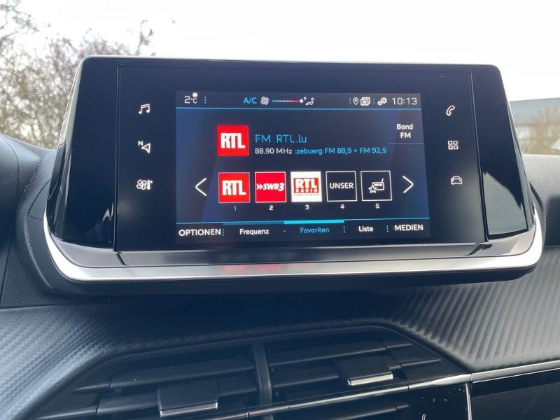 Occasion PEUGEOT 208 1.2 PureTech 100ch S&S Allure Pack EAT8 2022 Jaune 16990 € à Leudelange