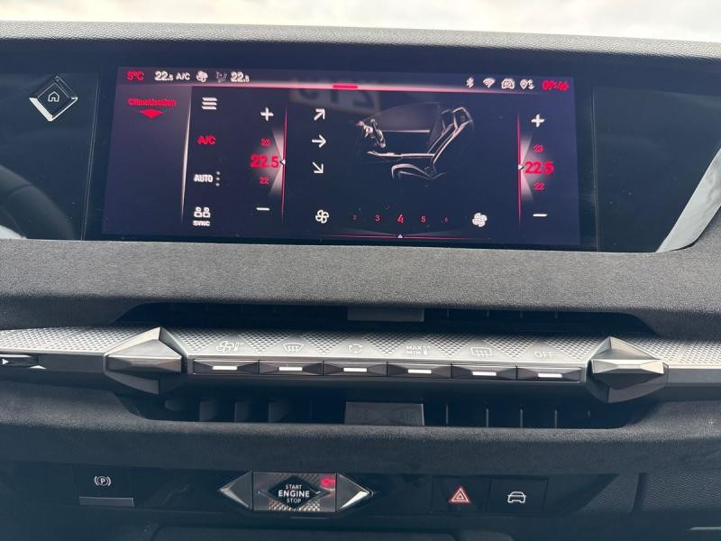 Occasion DS DS 4 BlueHDi 130ch Performance Line Automatique 2023 Blanc Nacré (N) 28990 € à Leudelange