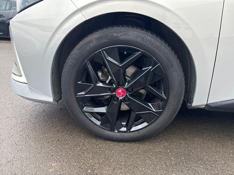 Occasion DS DS 4 BlueHDi 130ch Performance Line Automatique 2023 Blanc Nacré (N) 28990 € à Leudelange