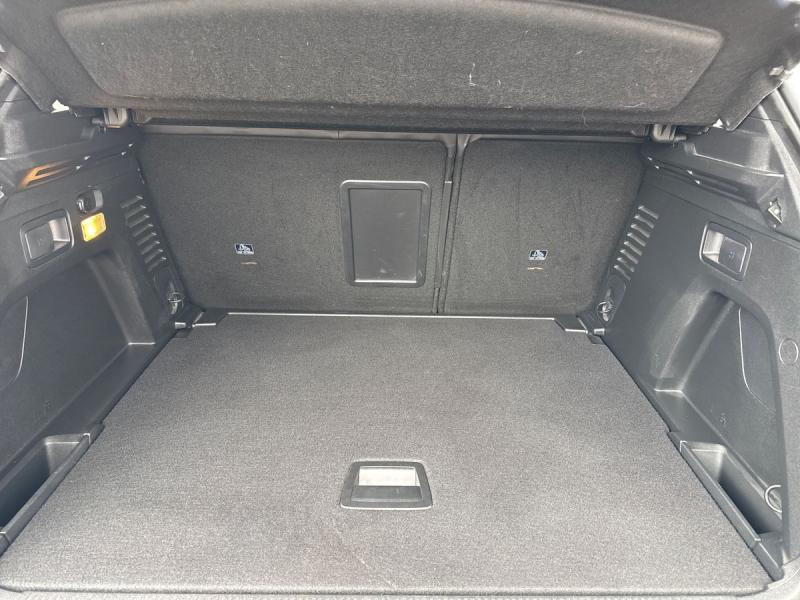 Used PEUGEOT 3008 1.2 PureTech 130ch S&S Allure Pack 2022 Gris Platinium (M) € 20990 in Leudelange