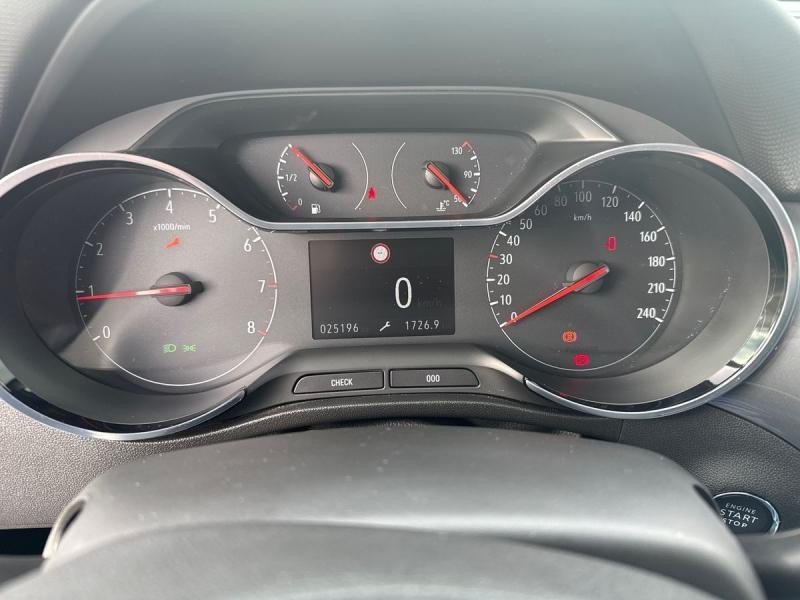Occasion OPEL Crossland X 1.2 Turbo 110ch Elegance 2022 Gris Vulkan métallisé/Toit Noir 16990 € à Leudelange