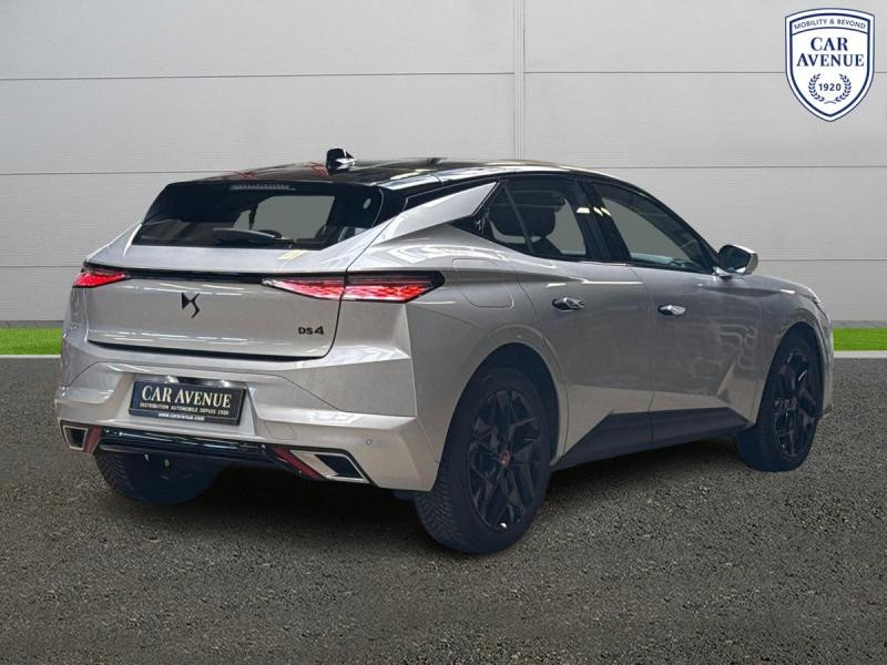 Occasion DS DS 4 BlueHDi 130ch Performance Line Automatique 2023 Rouge 28990 € à Leudelange