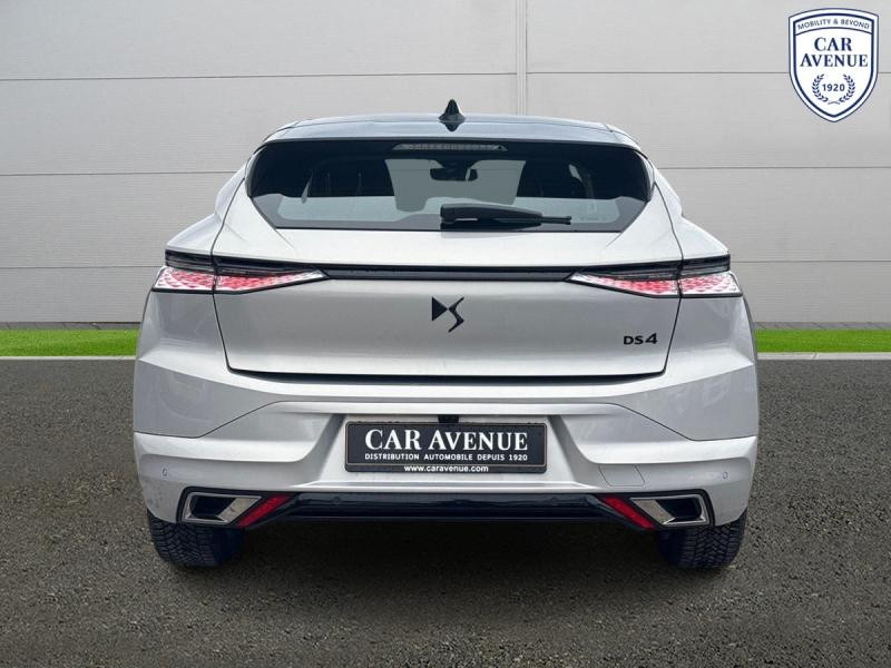 Occasion DS DS 4 BlueHDi 130ch Performance Line Automatique 2023 Rouge 28990 € à Leudelange