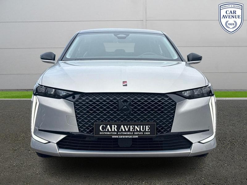 Occasion DS DS 4 BlueHDi 130ch Performance Line Automatique 2023 Rouge 28990 € à Leudelange
