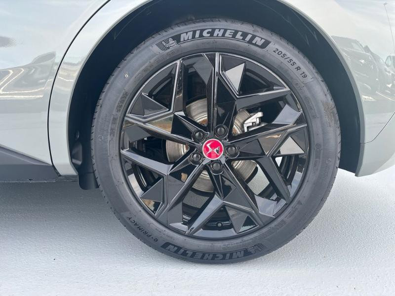Occasion DS DS 4 E-TENSE 225ch Performance Line + 2023 Rouge 34950 € à Leudelange