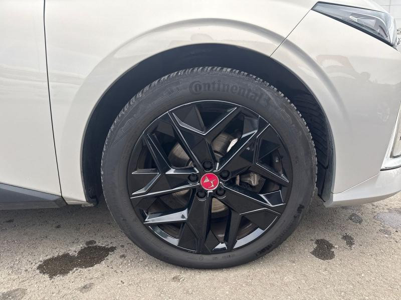 Occasion DS DS 4 BlueHDi 130ch Performance Line Automatique 2023 Rouge 28990 € à Leudelange