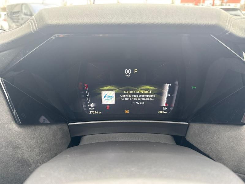 Occasion DS DS 4 BlueHDi 130ch Performance Line Automatique 2023 Rouge 28990 € à Leudelange