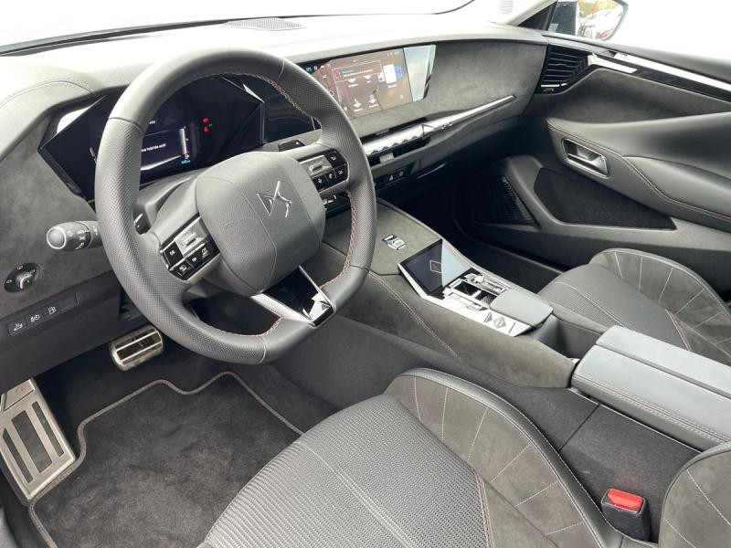 Used DS DS 4 E-TENSE 225ch Performance Line + 2023 Blanc Nacré (N) € 34990 in Leudelange