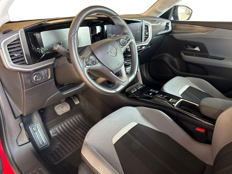 Occasion OPEL Mokka Electric 136ch Elegance 2023 Rouge Kardio métallisé 19480 € à Leudelange