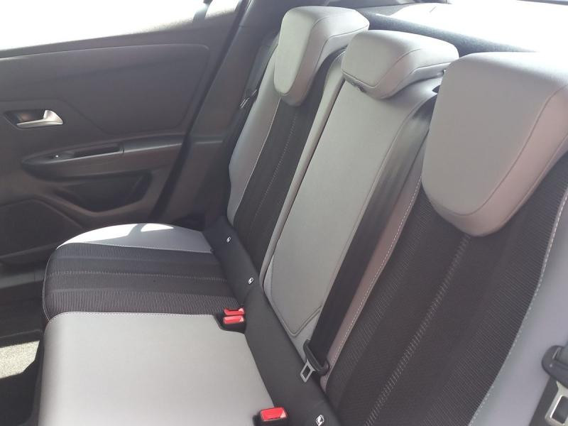 Occasion OPEL Mokka Electric Elegance 136ch 2023 Vert 20990 € à Leudelange