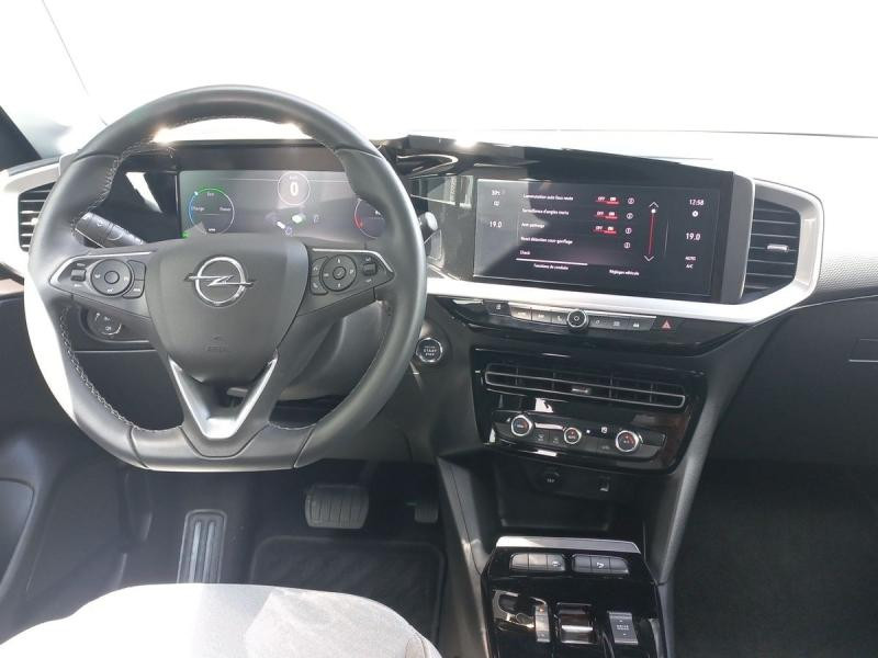 Occasion OPEL Mokka Electric Elegance 136ch 2023 Vert 20990 € à Leudelange