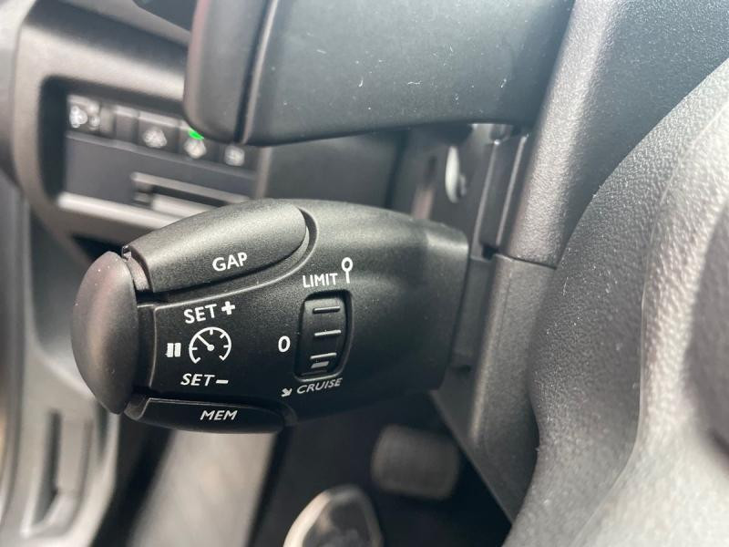 Used CITROEN C5 Aircross Hybrid rechargeable 225ch C-Series ë-EAT8 2022 Gris Platinium € 20990 in Leudelange