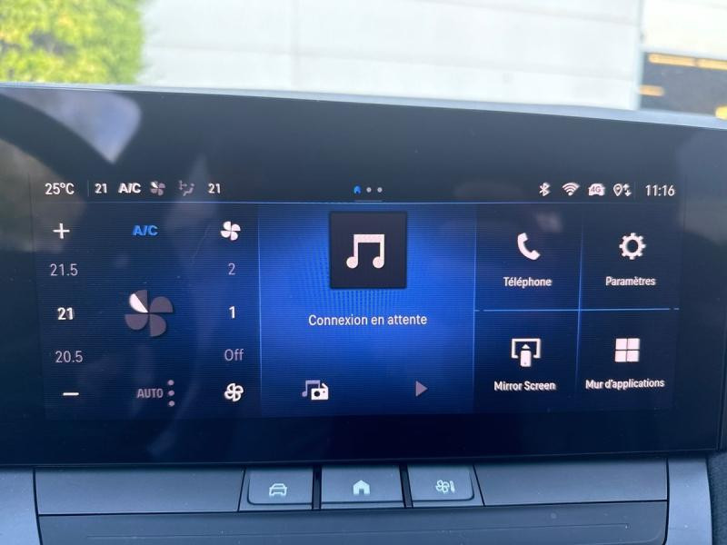 Used OPEL Astra 1.6 Turbo 180ch Hybrid Elegance BVA8 2023 Gris Kristall Métallisé € 24980 in Leudelange