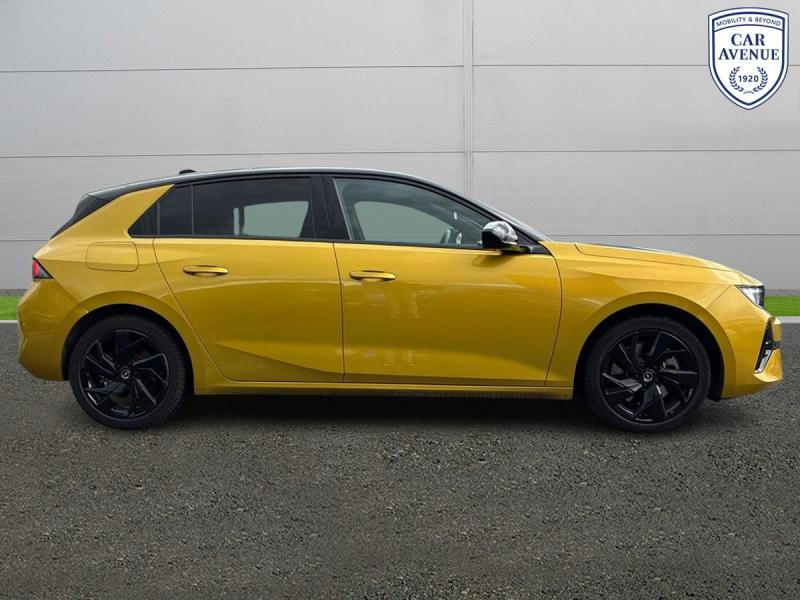Used OPEL Astra 1.6 Turbo 180ch Hybrid GS BVA8 2023 Jaune Kult Métallisé € 25980 in Leudelange