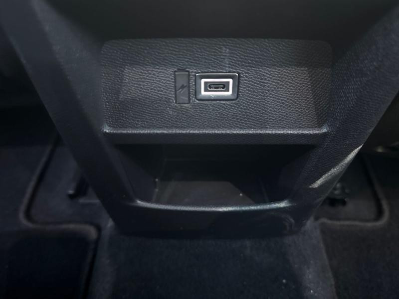 Used OPEL Astra 1.6 Turbo 180ch Hybrid Elegance BVA8 2023 Gris Kristall Métallisé € 24980 in Leudelange