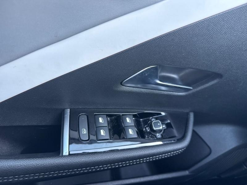 Used OPEL Astra 1.6 Turbo 180ch Hybrid Elegance BVA8 2023 Gris Kristall Métallisé € 24980 in Leudelange