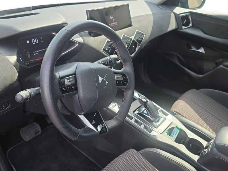 Occasion DS DS 3 PureTech 130ch Performance Line + Automatique 2023 Gris Platinium (M) 23990 € à Leudelange