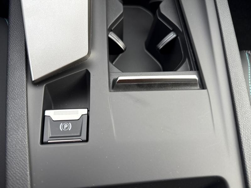 Occasion PEUGEOT 308 1.5 BlueHDi 130ch S&S Allure EAT8 2025 Noir Perla Nera (M) 28980 € à Leudelange