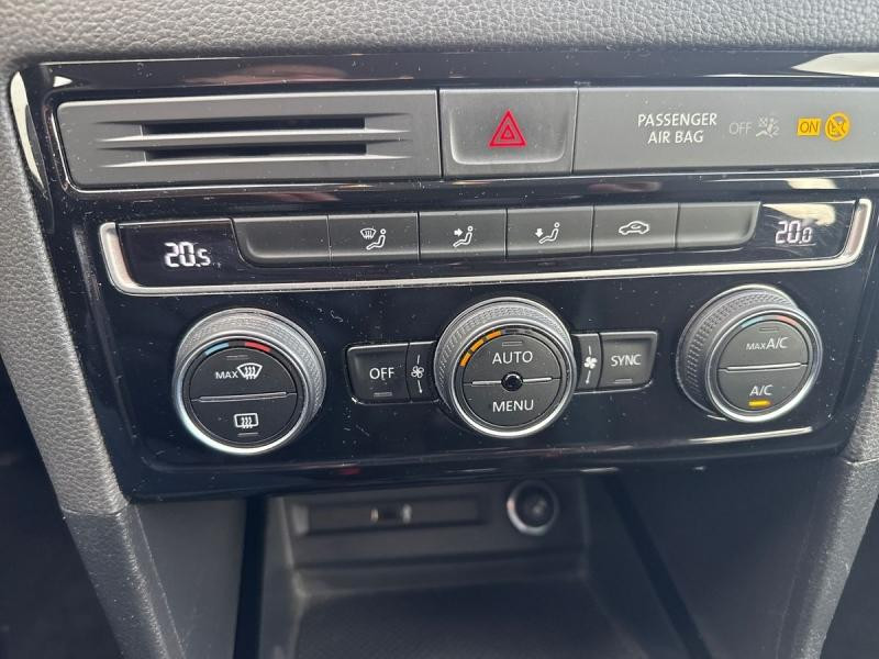 Occasion VOLKSWAGEN Golf Sportsvan 1.5 TSI EVO 130ch BlueMotion Technology Confortline Euro6d-T 7cv 2020 Gris 15990 € à Leudelange