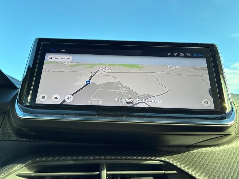 Occasion PEUGEOT 2008 1.2 Hybrid 136ch GT e-DCS6 2024 Gris Artense (M) 23990 € à Leudelange