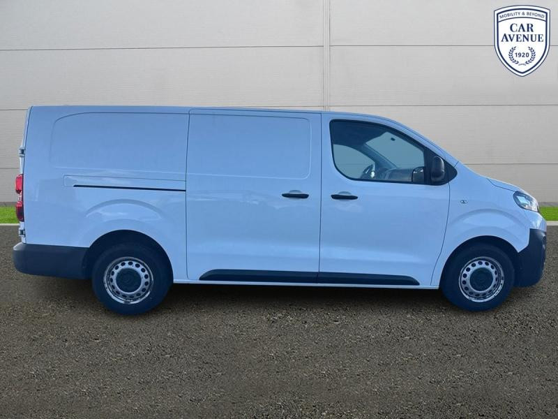 Occasion CITROEN Jumpy Fg M 1.5 BlueHDi 100ch S&S Club 2021 Blanc Banquise 15980 € à Leudelange