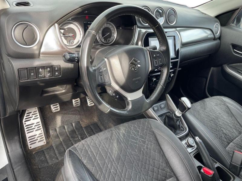 Occasion SUZUKI Vitara 1.4 Boosterjet Hybrid 129ch Privilège Allgrip 2021 White 15980 € à Leudelange